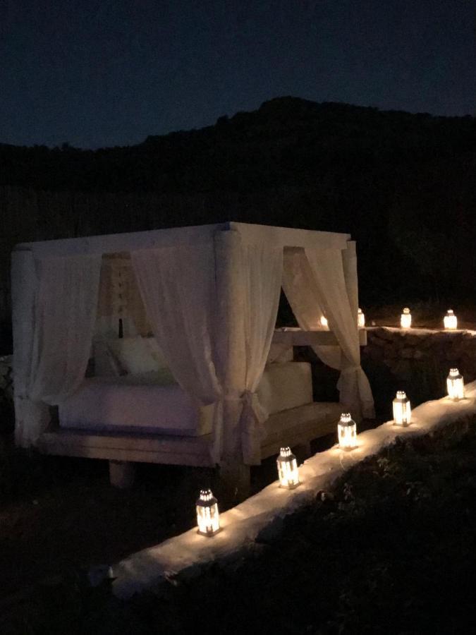 Domo Suites Masia Cal Geperut بادالونا المظهر الخارجي الصورة