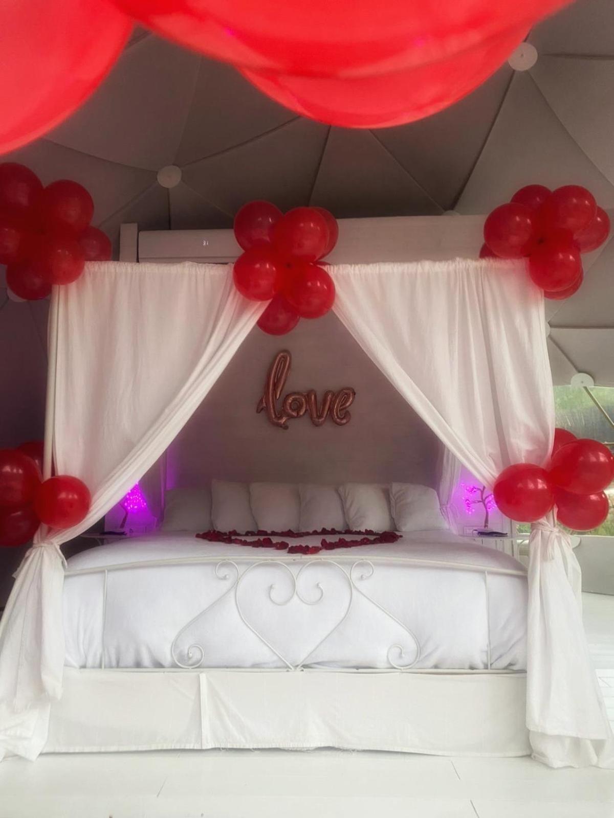 Domo Suites Masia Cal Geperut بادالونا المظهر الخارجي الصورة